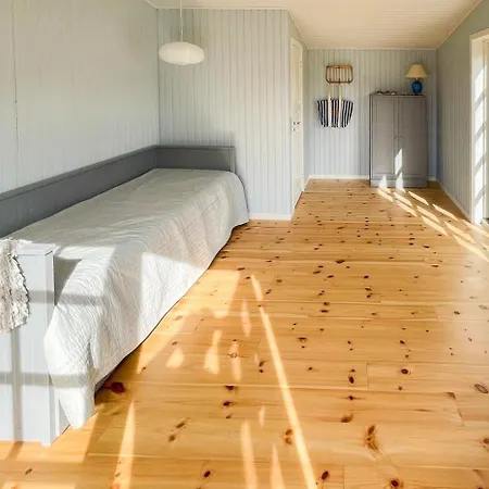 Living Near Liseleje's Beaches And Nature