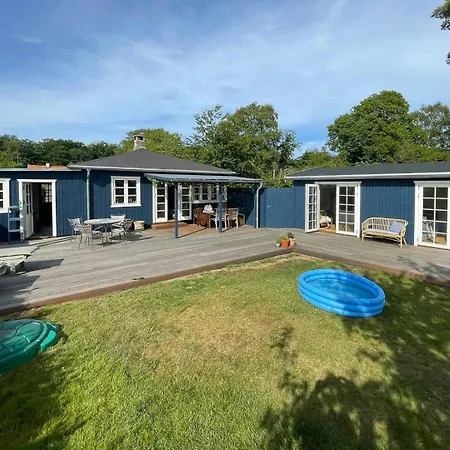 Living Near Liseleje's Beaches And Nature Feriehus *